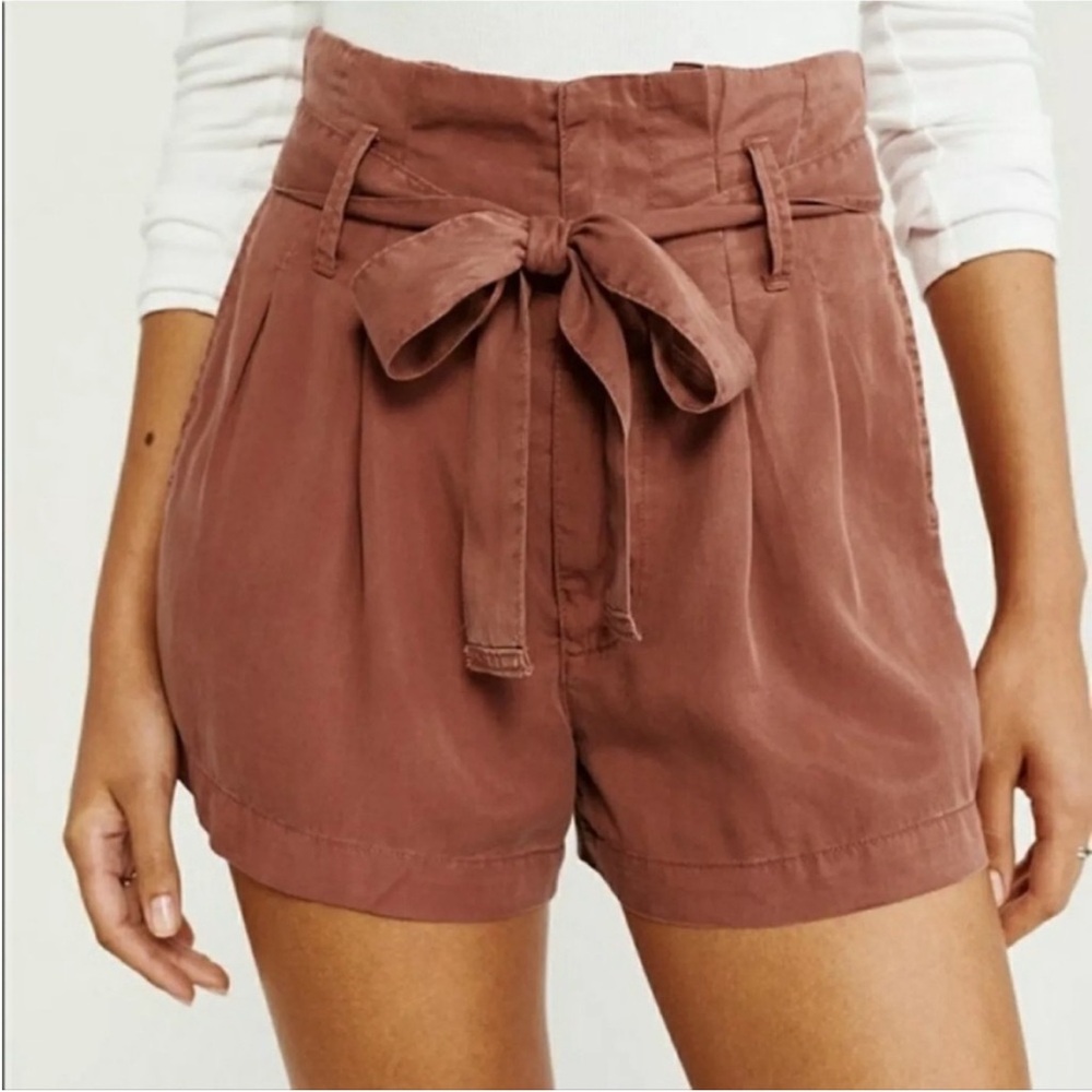 1. Abercrombie&Fitch Terracotta High Waist Belted Soft Short Medium 100% Lyocell